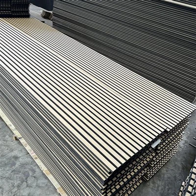 Auka hljóðvist með hljóðeinangrun veggspjalda